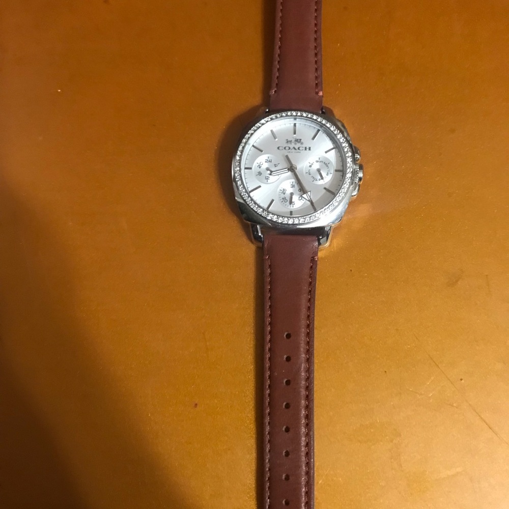 Coach watch! In great condition!